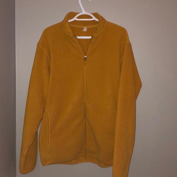 Uniqlo fleece jacket - Picture 1 of 4